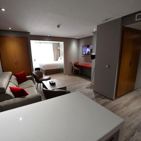 Le 22 Appart'Hotel Casablanca Exterior foto